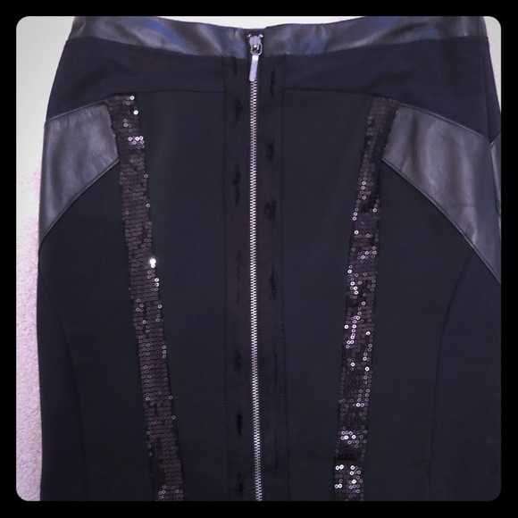 Nicole Miller front zip sequin tight skirt